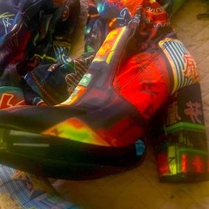 New style boots size 9